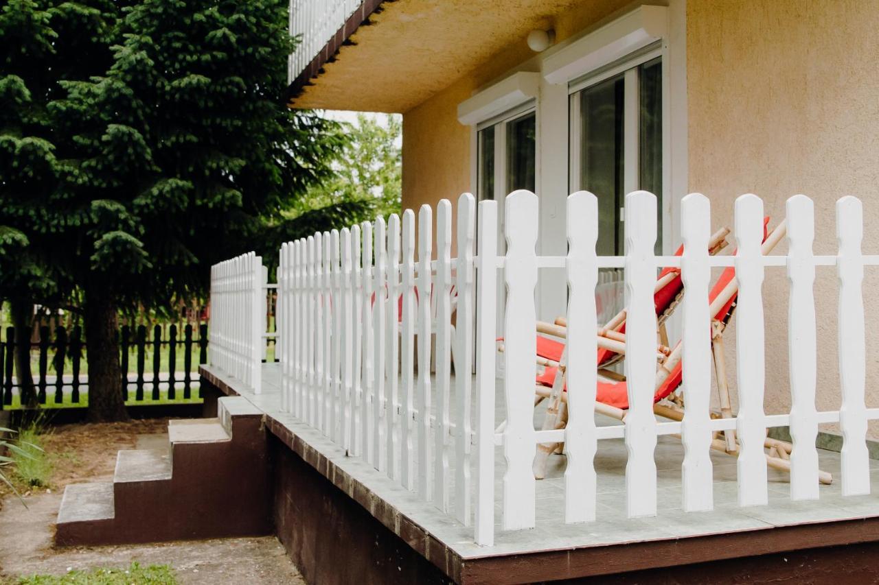 Nyirfa Apartman Vonyarcvashegy Exterior photo